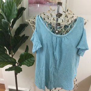 Lucky Brand 🍀 Cold Shoulder Tee